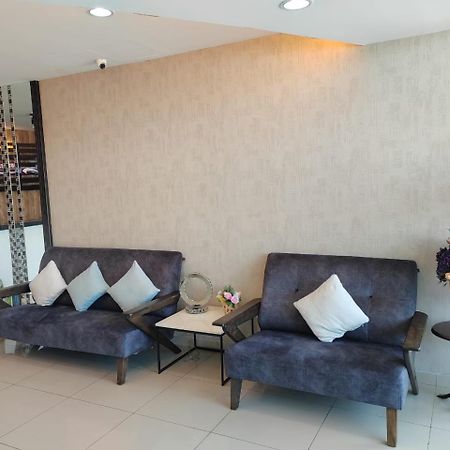 Bg Business Hotel Bukit Mertajam Exterior photo