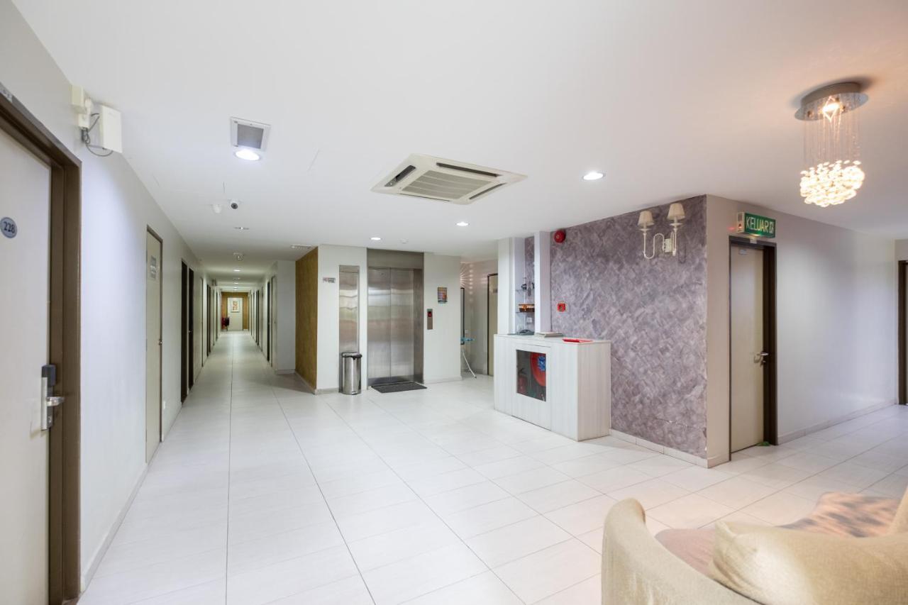 Bg Business Hotel Bukit Mertajam Exterior photo