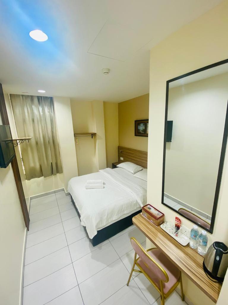 Bg Business Hotel Bukit Mertajam Exterior photo